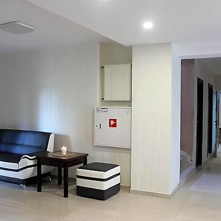 Hotel City Hotel 2*
