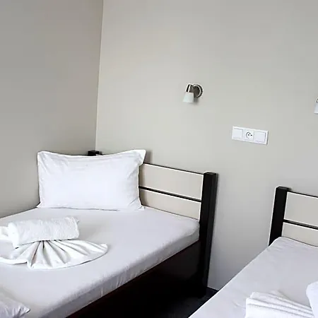 Hotel Hotel City 2*