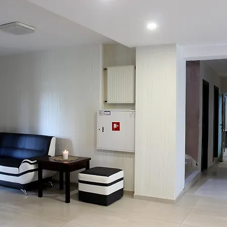 Hotel City 2* 코잘린