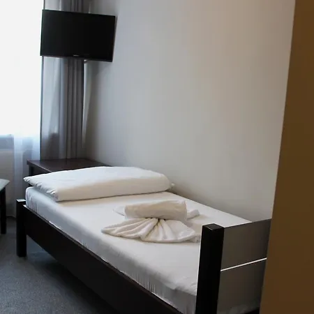 Hotel City 2*